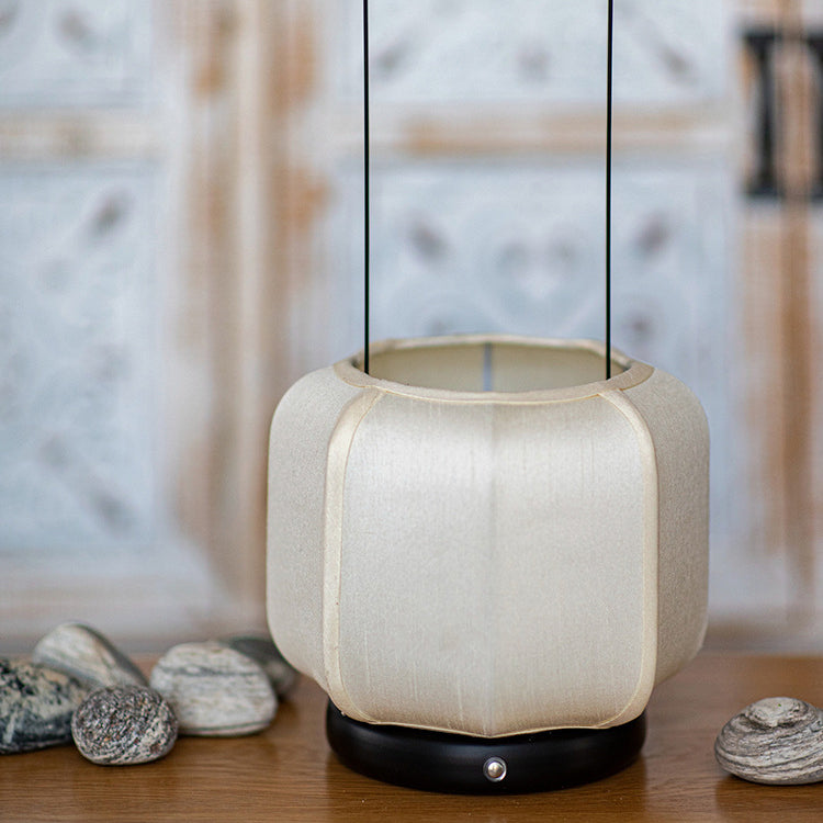 Round Lantern Shape Metal Table Lamp