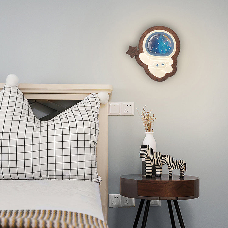 Astronaut Wood PE Bedroom Wall Lamp