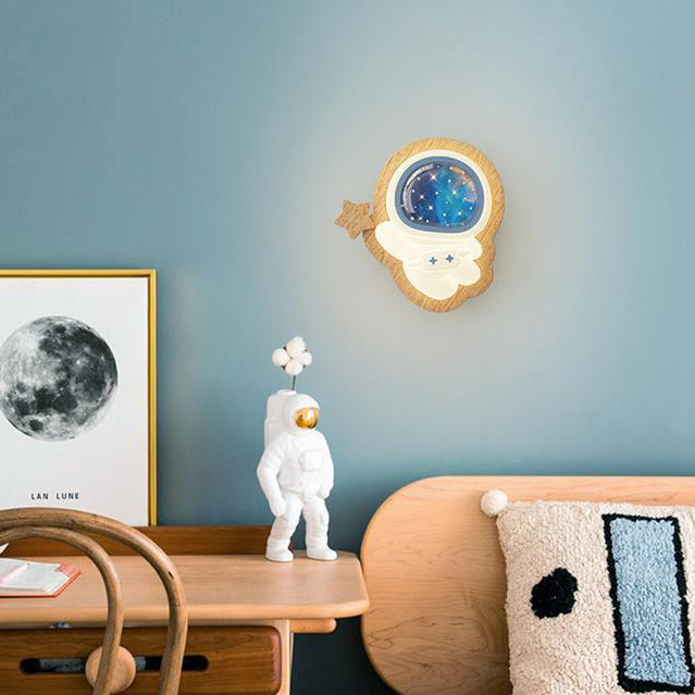 Astronaut Wood PE Bedroom Wall Lamp