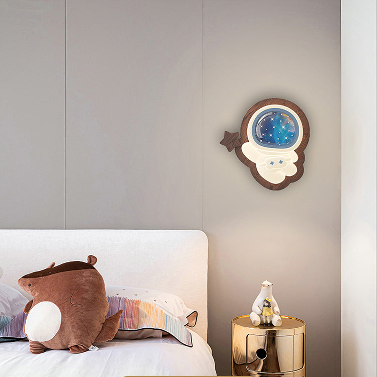 Astronaut Wood PE Bedroom Wall Lamp