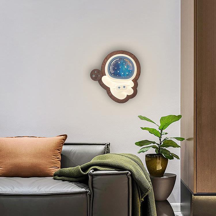 Astronaut Wood PE Bedroom Wall Lamp