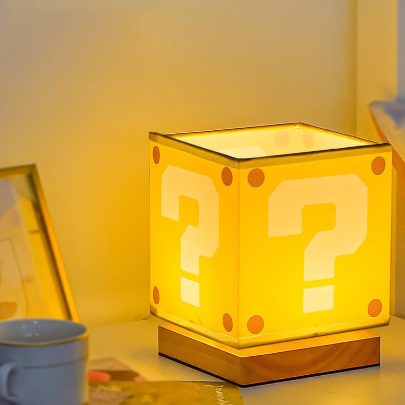Square Floral Fabric Solid Table Lamp