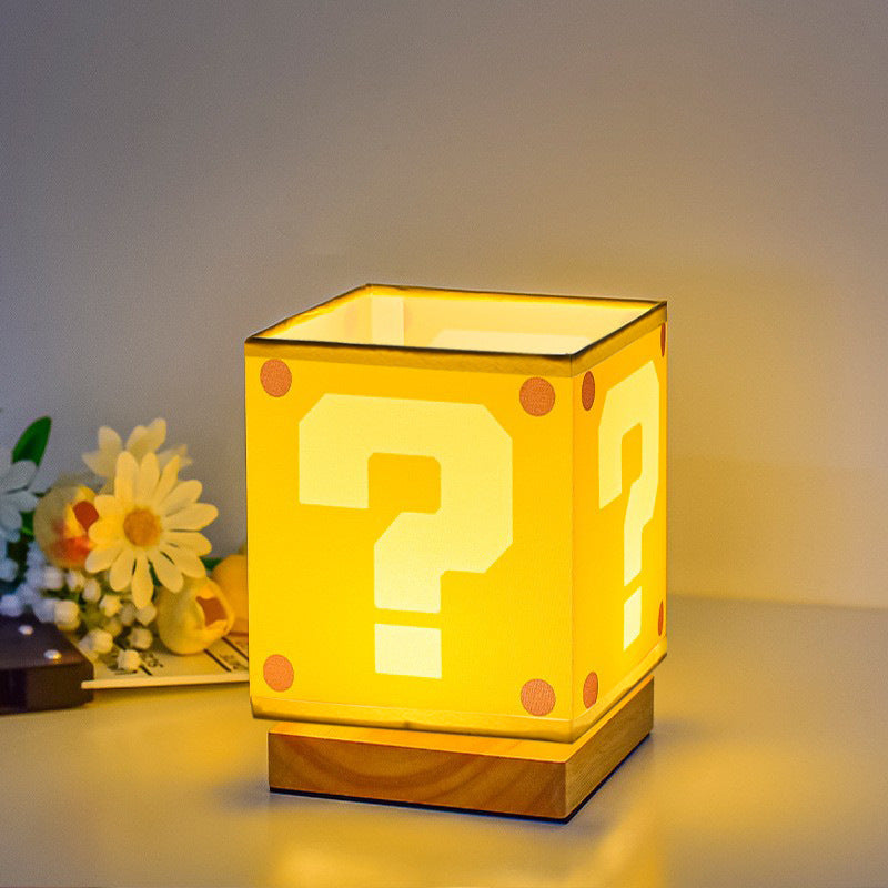 Square Floral Fabric Solid Table Lamp