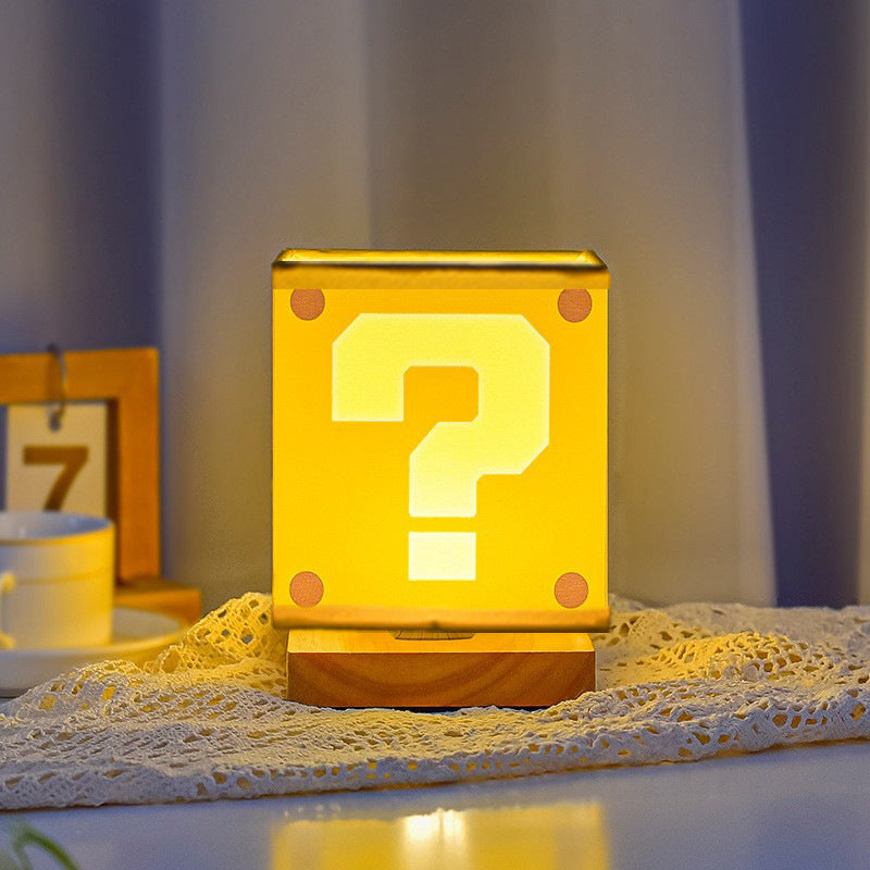 Square Floral Fabric Solid Table Lamp
