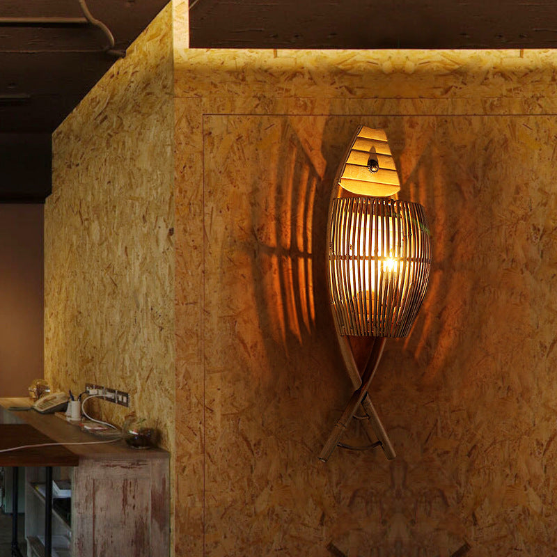 Fish Shape Solid Wood Wall Lamp