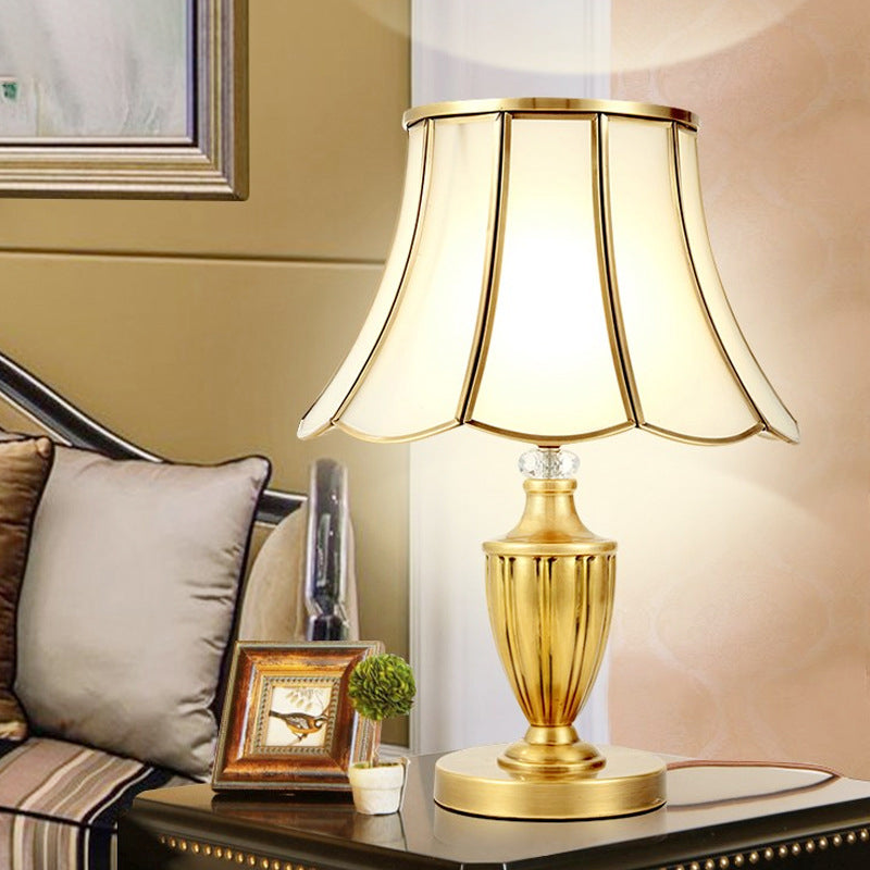 Round Lace Copper Glass Table Lamp