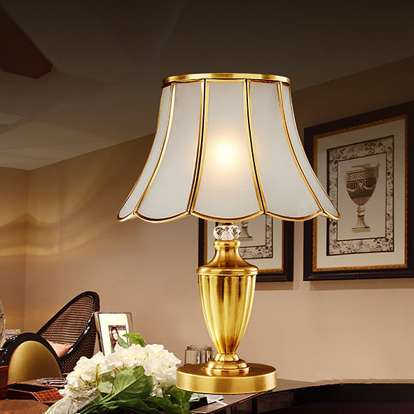 Round Lace Copper Glass Table Lamp