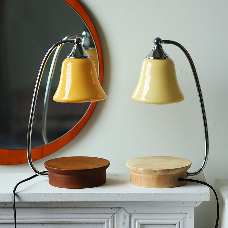 Horn Shape Oak Solid Table Lamp