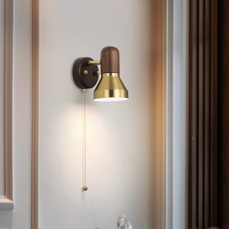 Round Horn Shape Hardware Wall Lamp