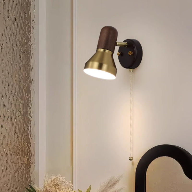 Round Horn Shape Hardware Wall Lamp