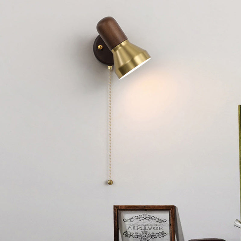 Round Horn Shape Hardware Wall Lamp