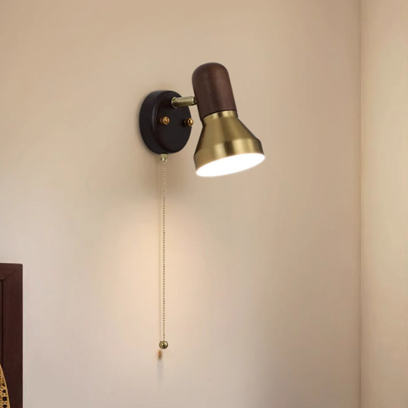 Round Horn Shape Hardware Wall Lamp