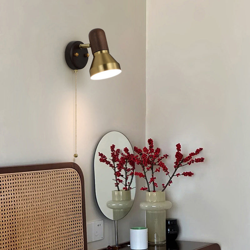 Round Horn Shape Hardware Wall Lamp