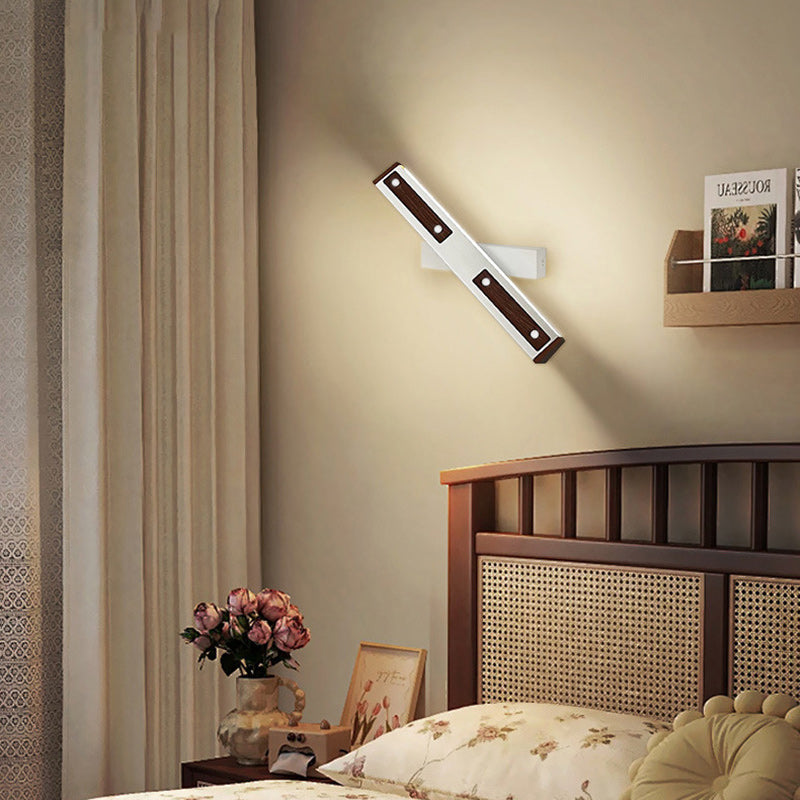 Rectangular Aluminum Iron Frame Wall Lamp
