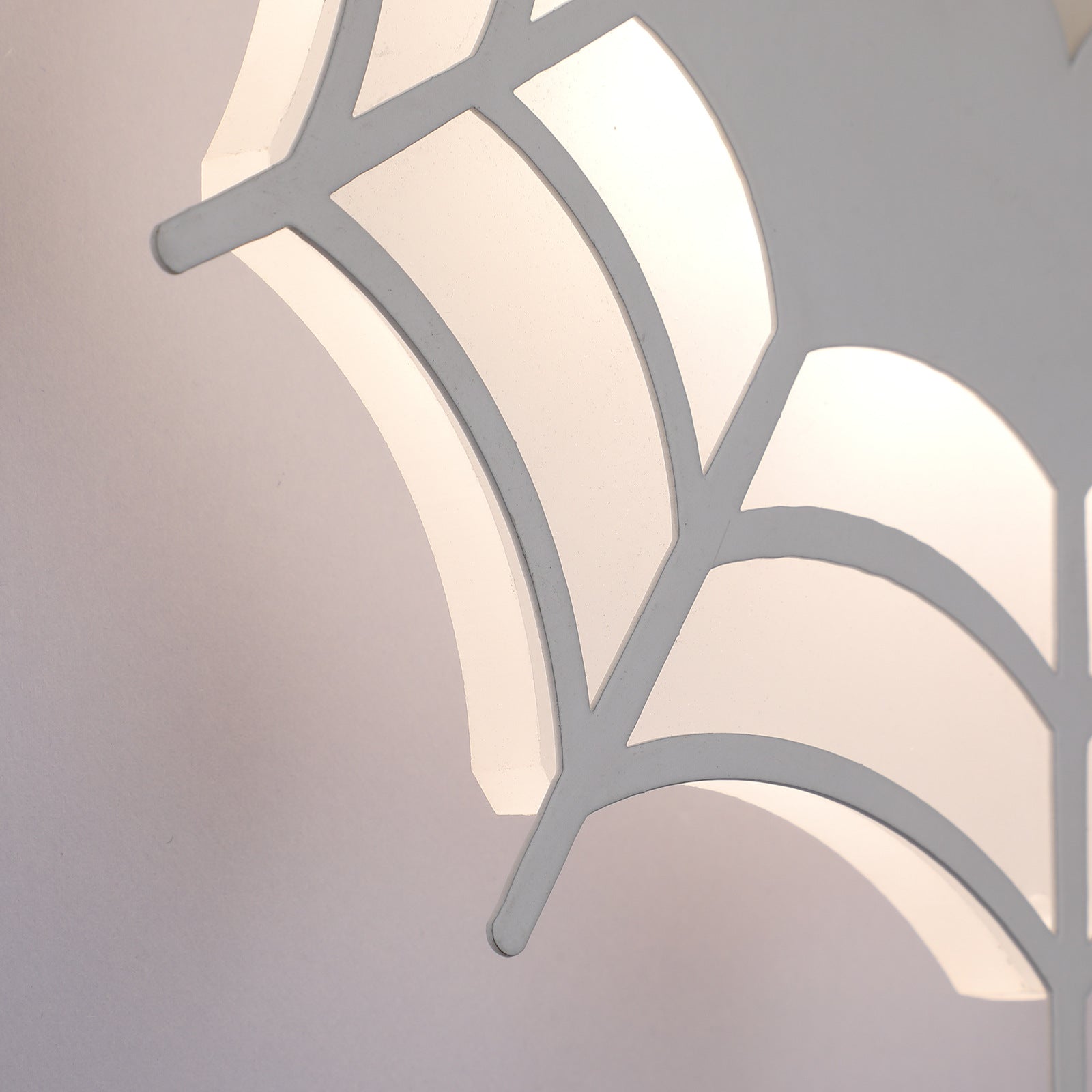 Spider Web Iron Acrylic Wall Lamp