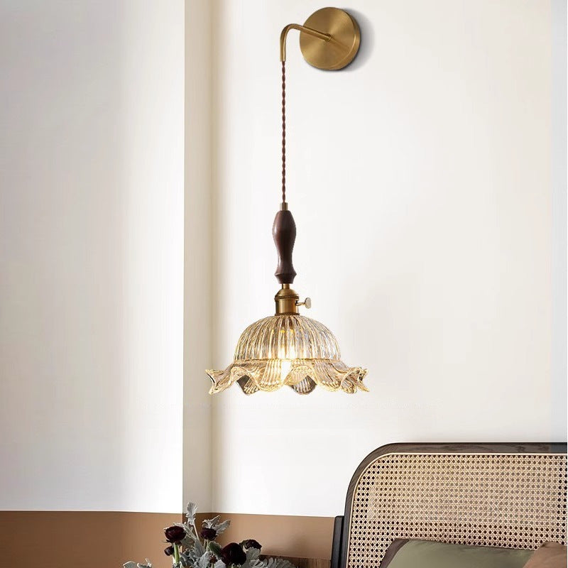 Round Dome Flower Brass Wall Lamp