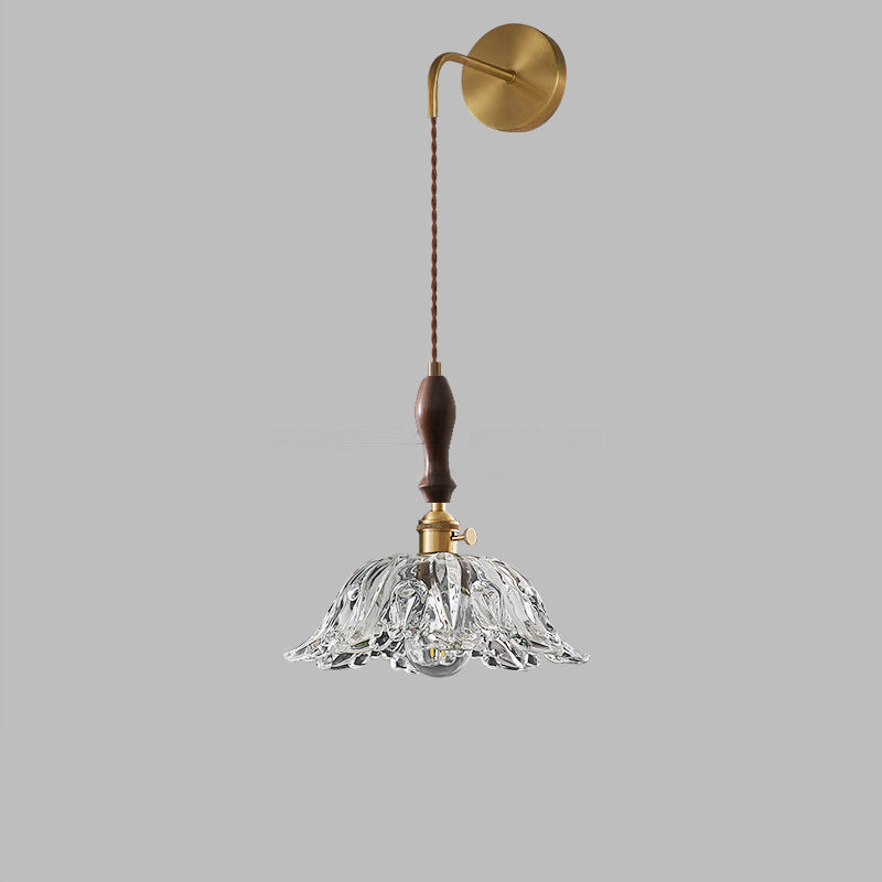 Round Dome Flower Brass Wall Lamp