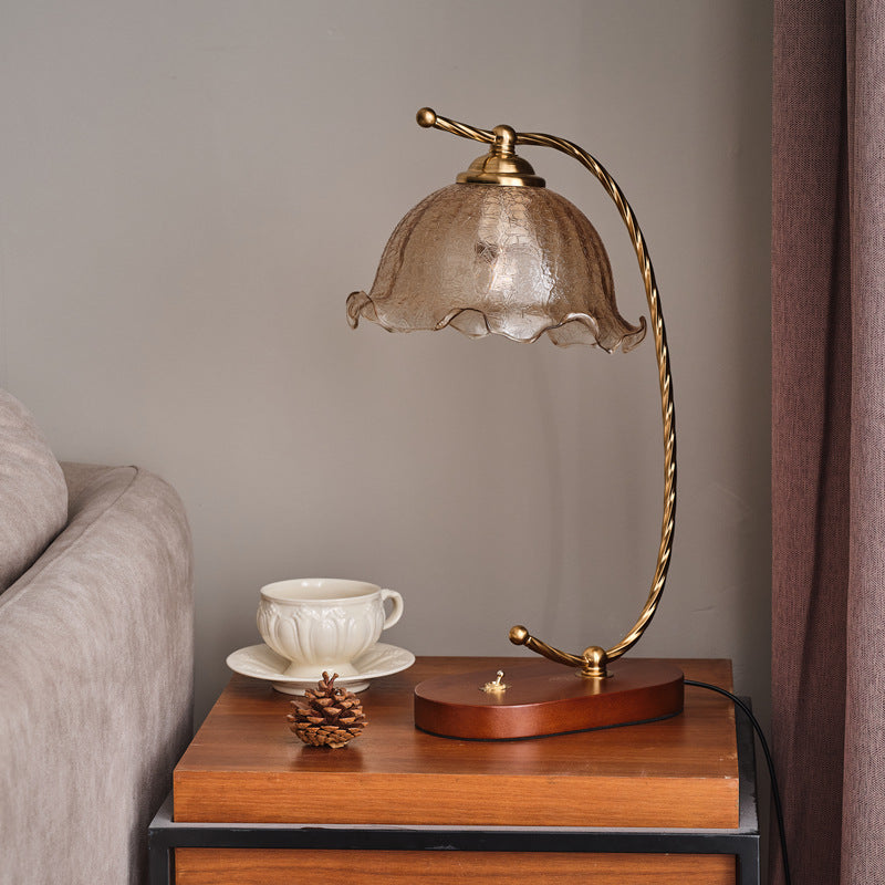 Oval Wooden Metal Flower Table Lamp