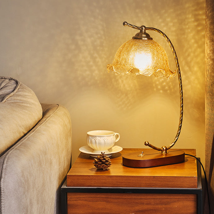 Oval Wooden Metal Flower Table Lamp