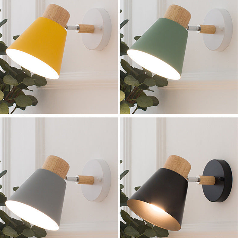 Round Horn Shape Wooden Wall Lamp