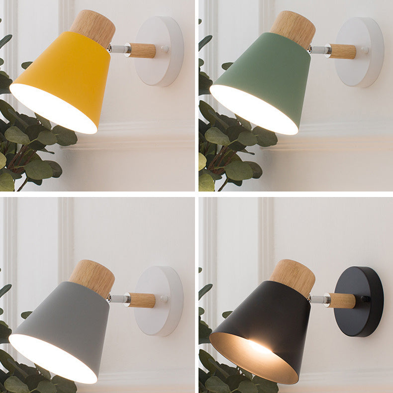 Round Horn Shape Wooden Wall Lamp
