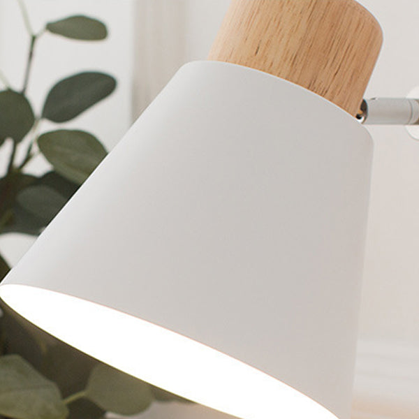 Round Horn Shape Wooden Wall Lamp