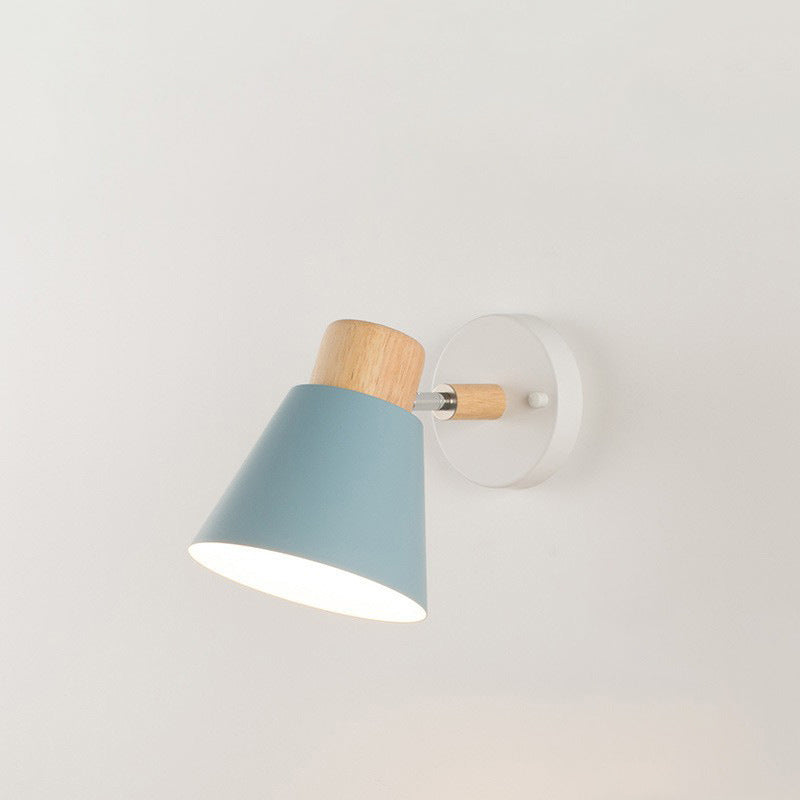 Round Horn Shape Wooden Wall Lamp