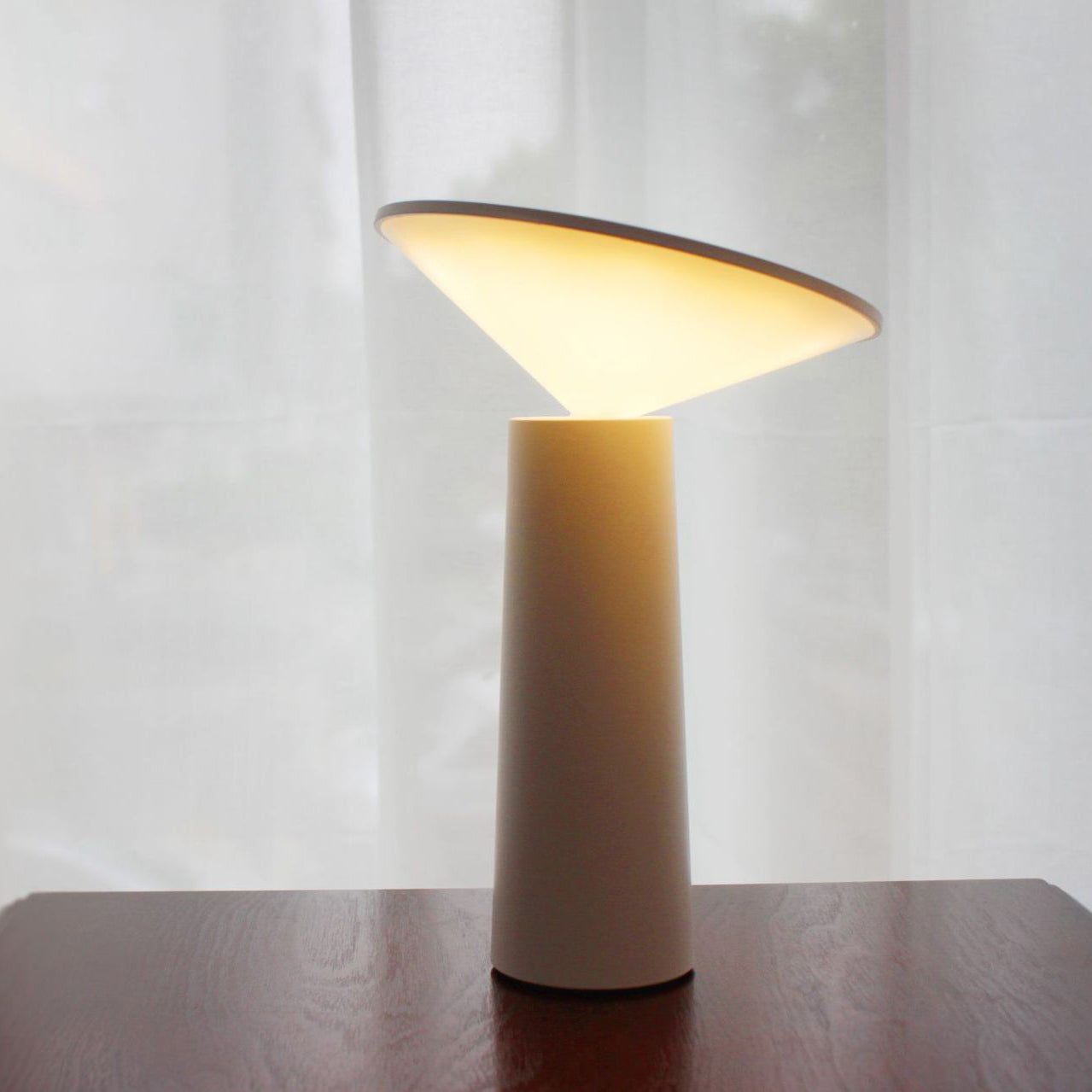 Eye Protection Cylinder Cone Table Lamp