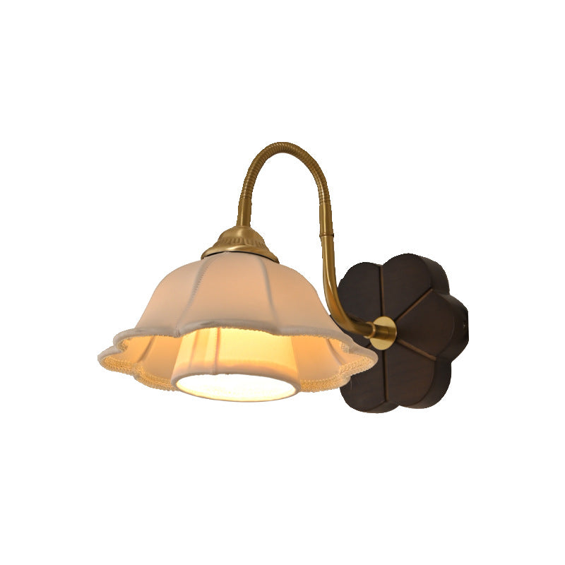 Iron Fabric Ash Petal-Shaped Wall Lamp