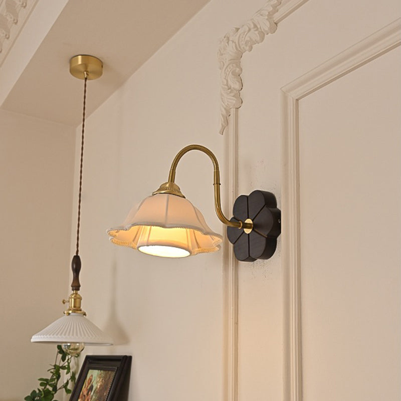 Iron Fabric Ash Petal-Shaped Wall Lamp
