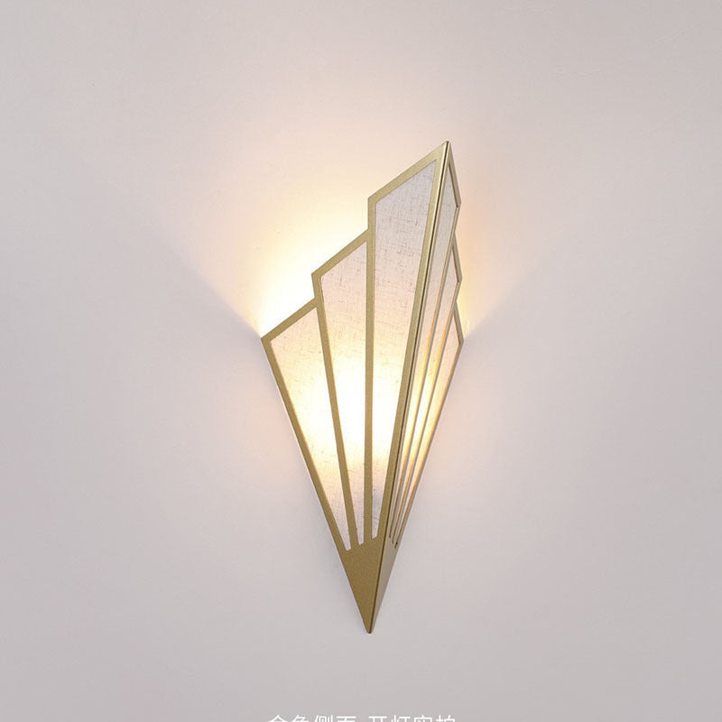 Triangle Iron Fabric Living Wall Lamp