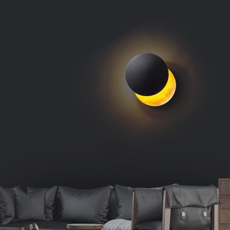 Round Iron Living Room Wall Lamp