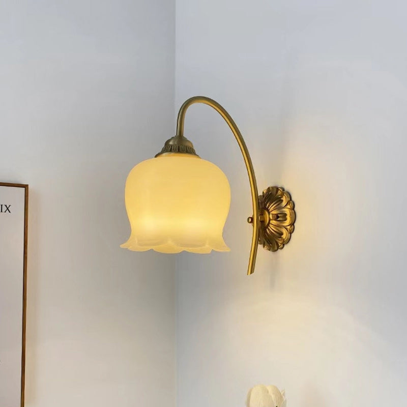 Oval Copper Resin Living Wall Lamp