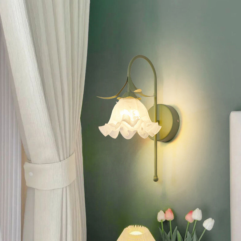 Flower Iron Glass Living Wall Lamp