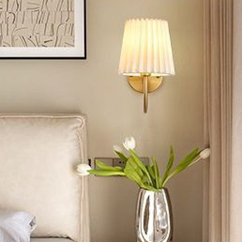 Drum Iron Fabric Glass Wall Lamp