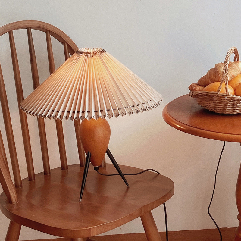 Cone Steel Wood Fabric Table Lamp