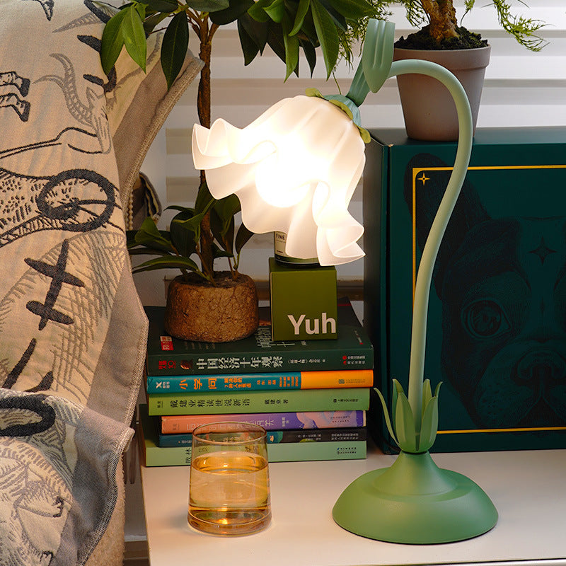 Flower Iron Acrylic Living Table Lamp