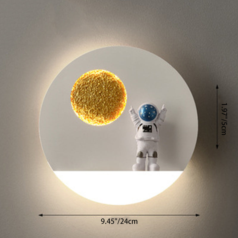 Round Iron Resin Acrylic Wall Lamp