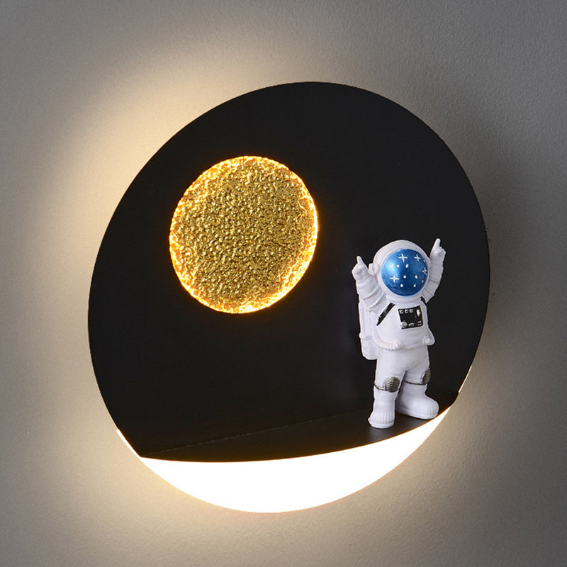 Round Iron Resin Acrylic Wall Lamp