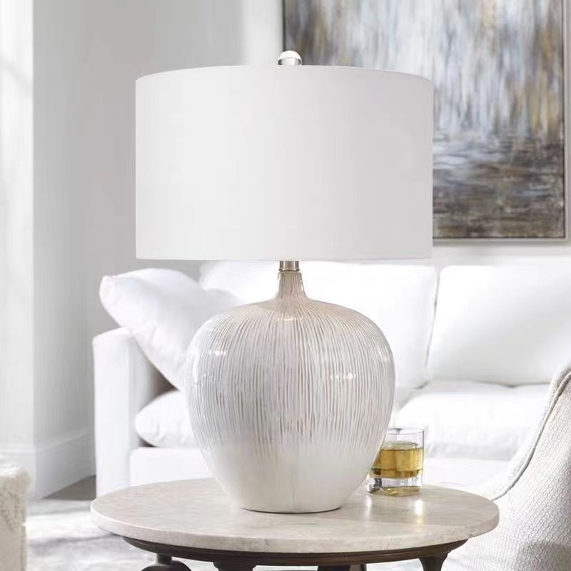 Round Ceramic Fabric Living Table Lamp