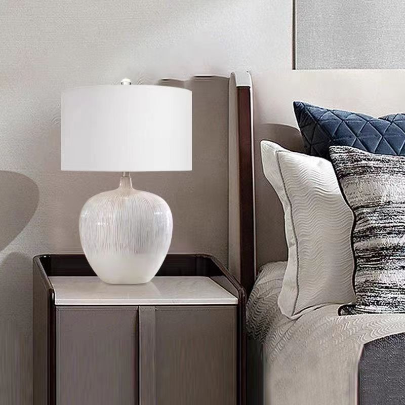 Round Ceramic Fabric Living Table Lamp