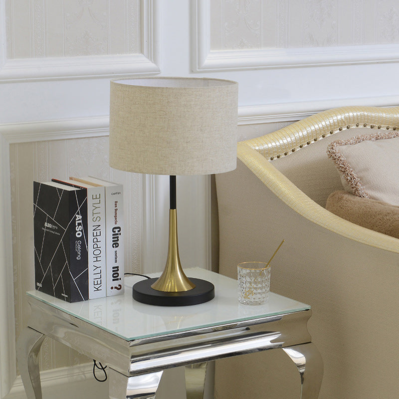 Cylinder Iron Fabric Living Table Lamp