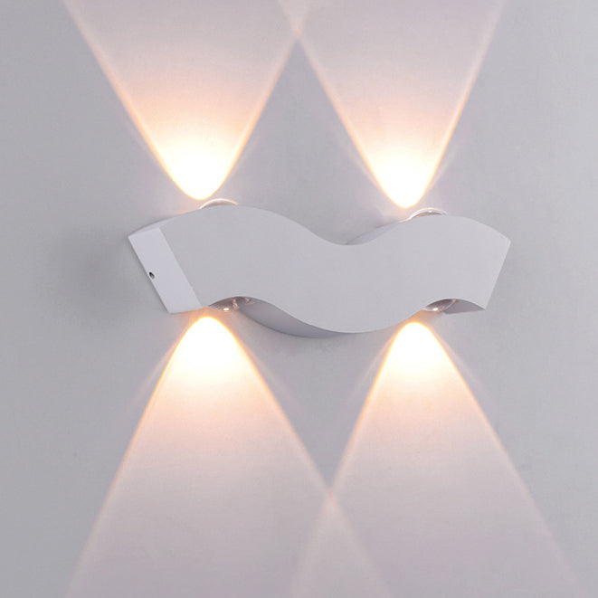 Aluminum Wave Outdoor Light