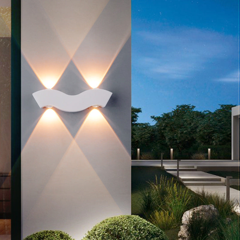 Aluminum Wave Outdoor Light