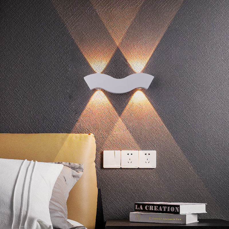 Aluminum Wave Outdoor Light