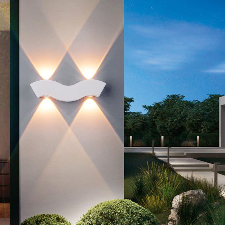 Aluminum Wave Outdoor Light