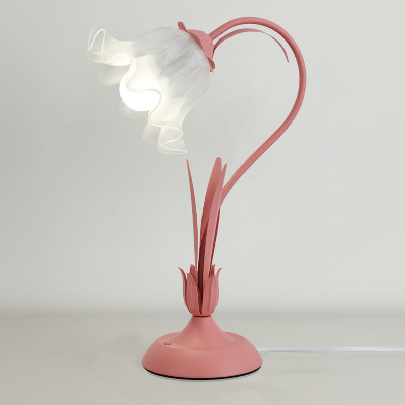 Flower Iron Acrylic Bedroom Table Lamp