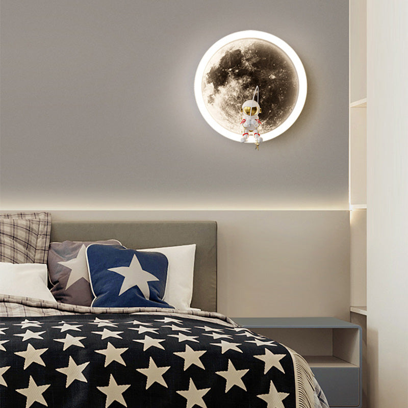 Round Space Astronaut Hardware Wall Lamp