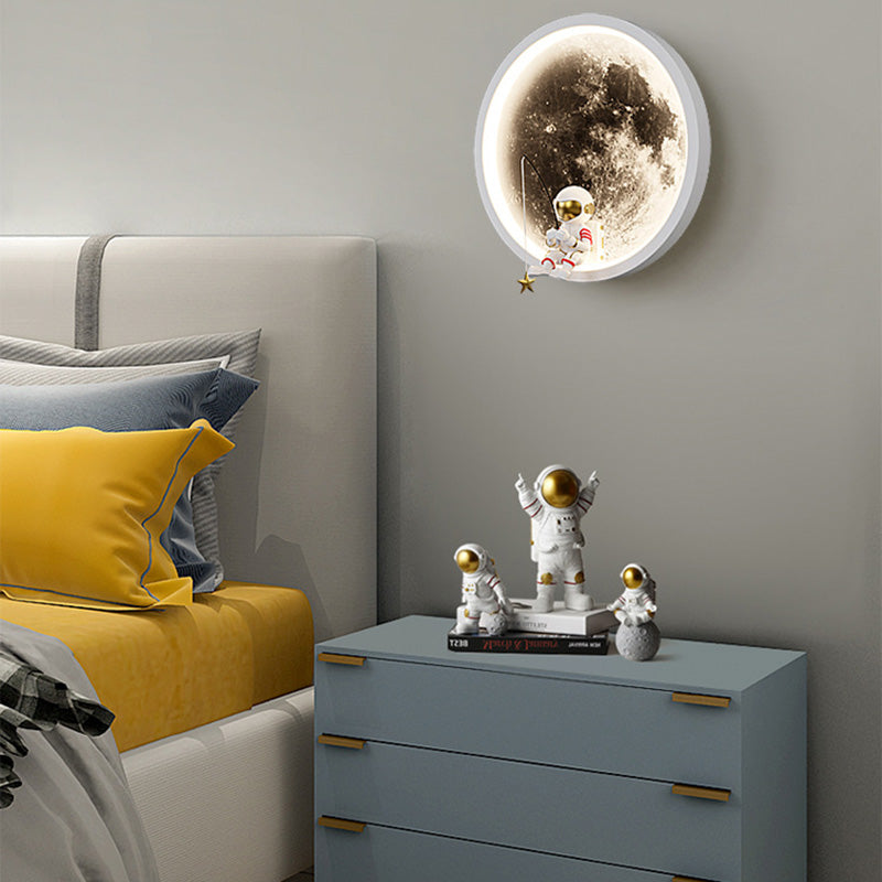Round Space Astronaut Hardware Wall Lamp