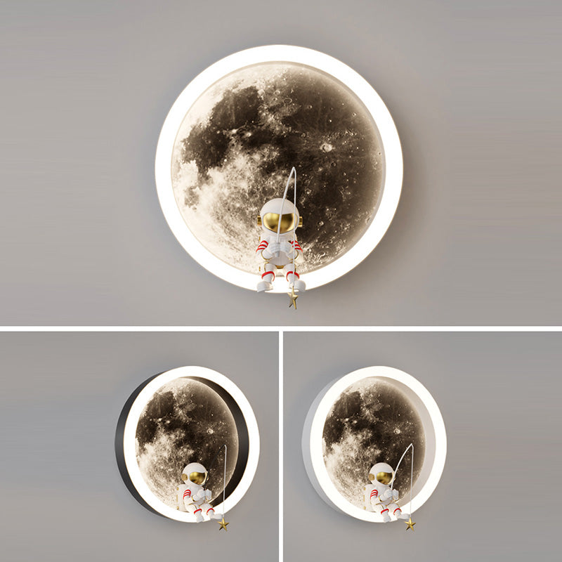 Round Space Astronaut Hardware Wall Lamp